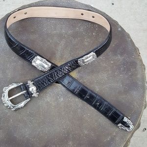 Black leather belt with silver accent  size M
